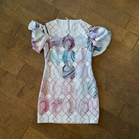 Ted Baker Krimba Sea Of Clouds Pencil Dress Cold Shoulder Multicolor Size 3 US 8 - Picture 7 of 8